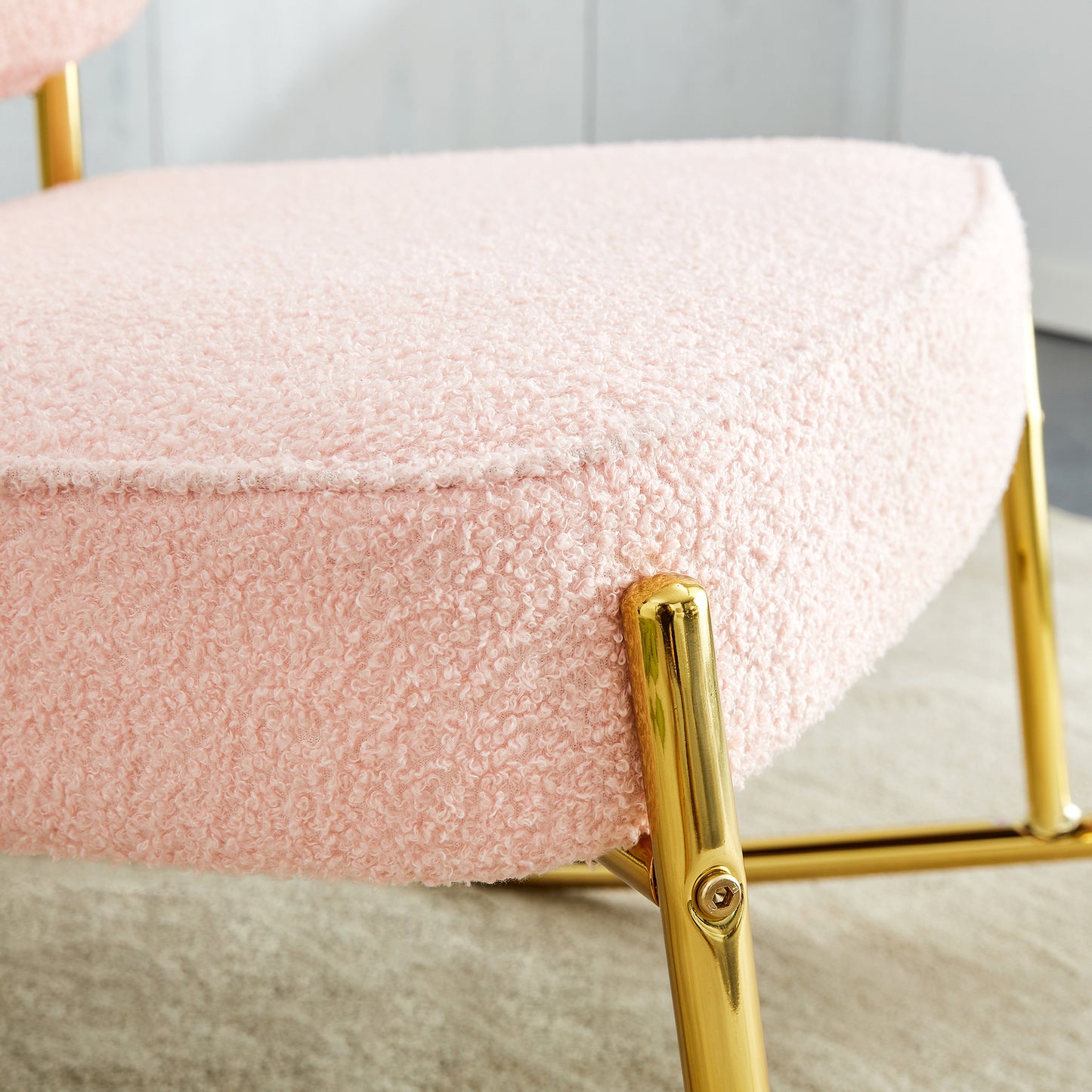 Comfortable Teddy Velvet Rocking Chair with Pink Backrest & Golden Metal Legs