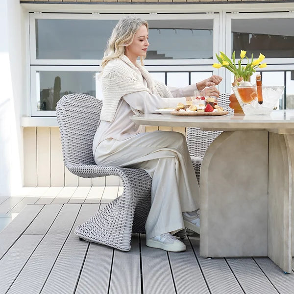 Ensemble de chaises de salle à manger d'extérieur en aluminium et rotin tressé Coastal, 2 pièces, gris