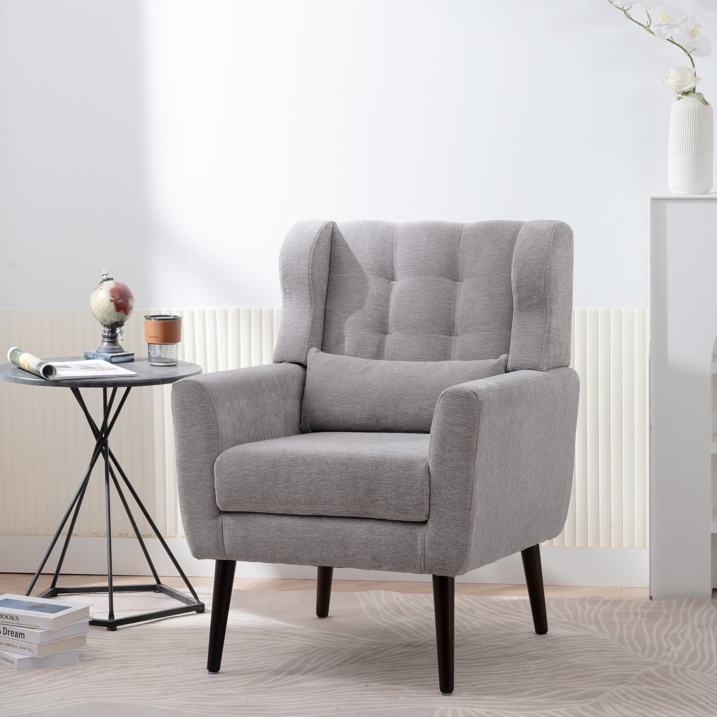 Chaise d'appoint moderne, fauteuils en chenille pour salon, fauteuil moderne rembourré, chaise longue rembourrée et confortable dans un petit espace, chambre à coucher, avec oreiller, pieds en bois massif (gris)