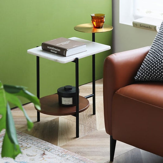 Table de bout moderne en or, noyer, bois blanc et marbre avec 3 niveaux