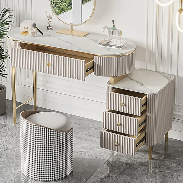 Ensemble de meuble-lavabo de maquillage avec dessus en faux marbre champagne, avec 1 tabouret, 1 armoire et 1 miroir