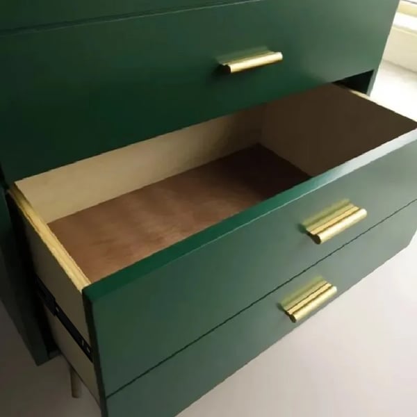 Modern Wood Dresser with 4 Drawers in Green Storage Chest for Bedroom