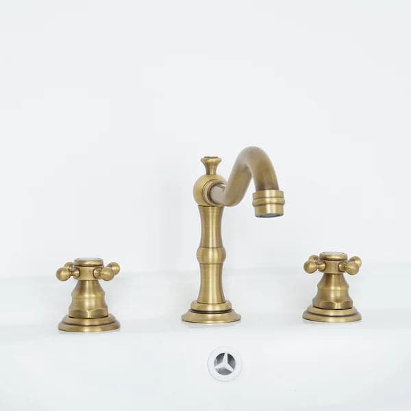 Traditional Double Handle Bathroom Widespread Sink Faucet Victorian Spout