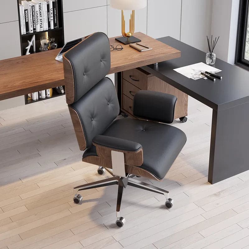 La chaise noire moderne de bureau à domicile a tapissé la taille réglable de tâche de pivot