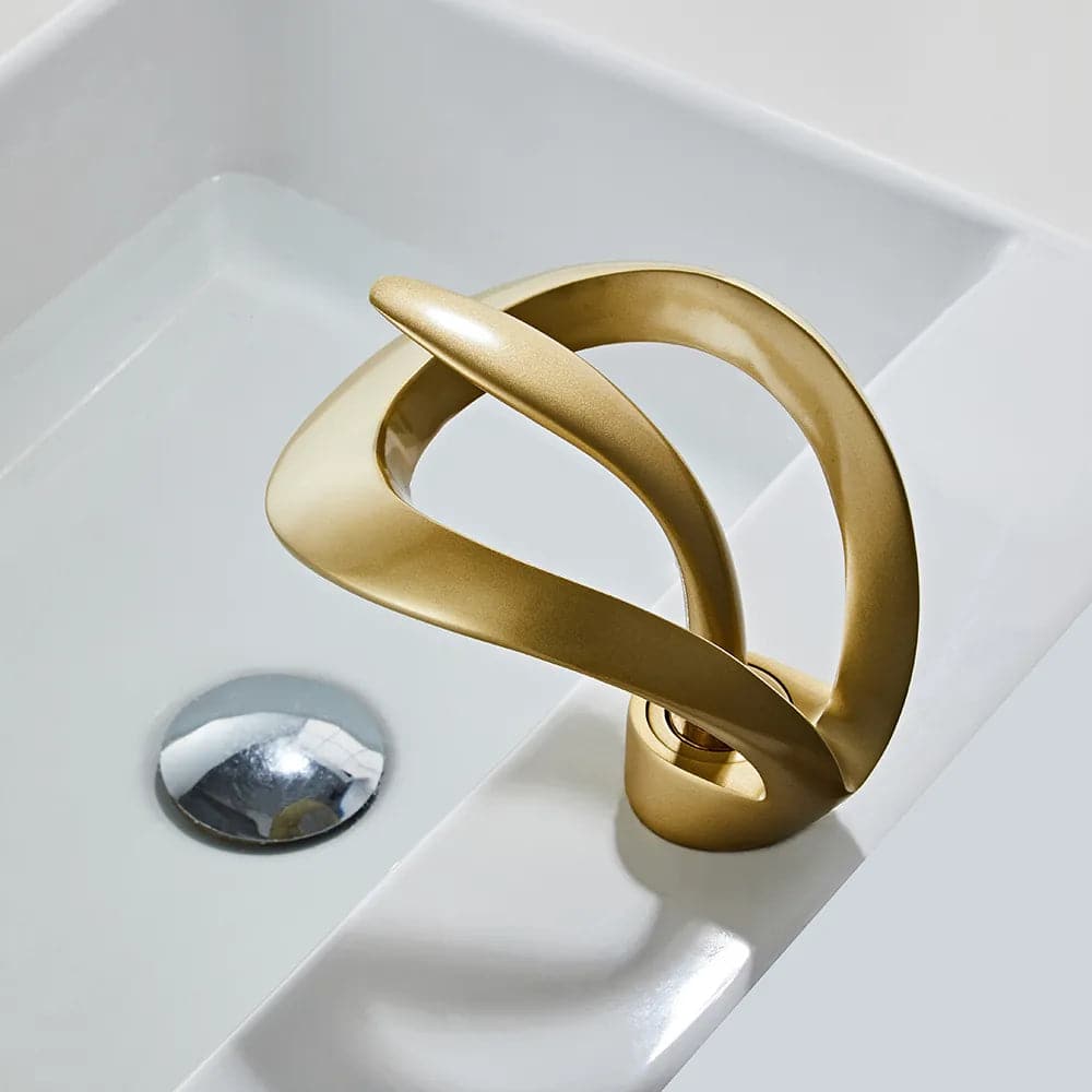 Modern Elegant Waterfall Bathroom Sink Faucet Single Handle Solid Brass in Gold#Gold