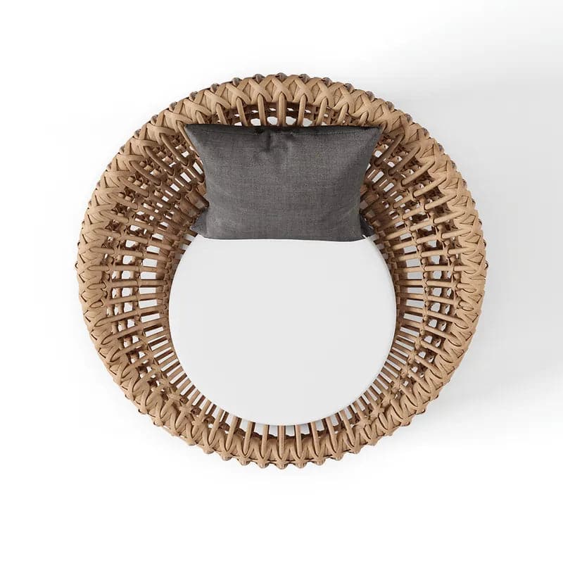 Chaise d'extérieur en rotin en forme de nid avec coussin en marron